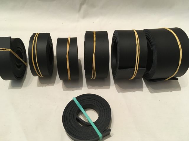 Lederriemen aus vegetabil gegerbtem Leder – individuell & hochwertig